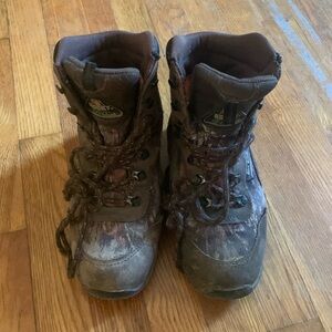 Rocky camo insulated boots size 6